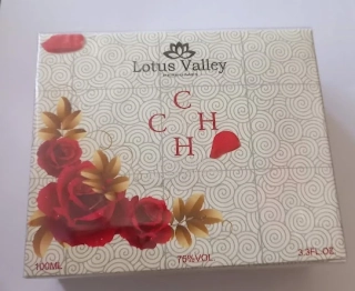 Parfém EAU DE TOILETTE Parfém EAU DE TOILETTE 100ml C H C H